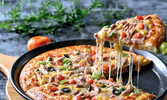 乐凯撒：145+门店，餐饮也可科技范